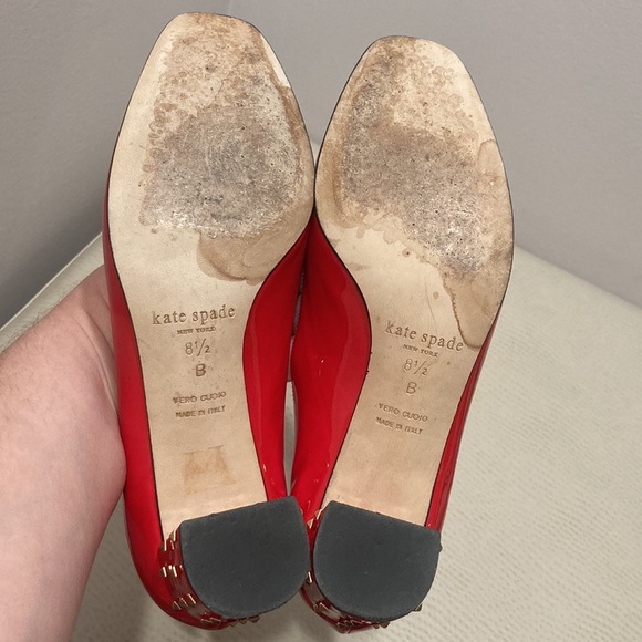 Kate Spade Patent Leather Pump in Red. - Picture 11 of 13